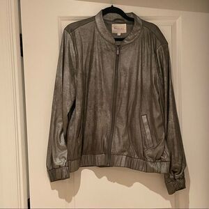 Two by Vince Camuto Zipped Bomber Jacket